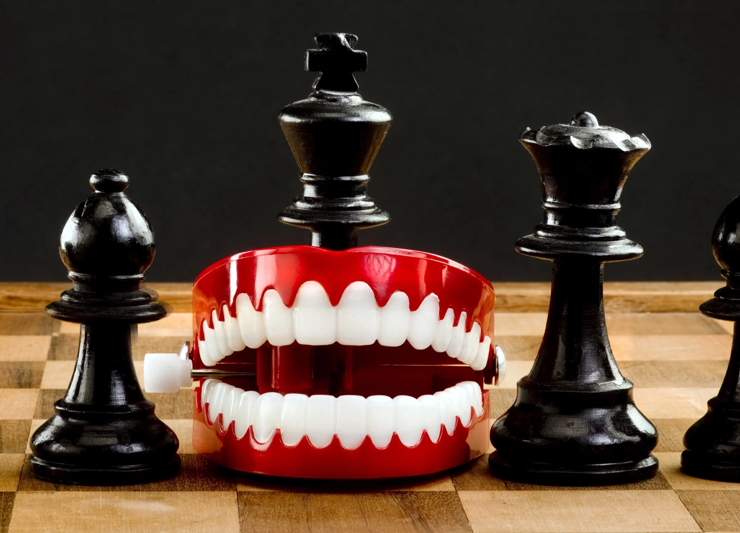 teeth with chessboard
